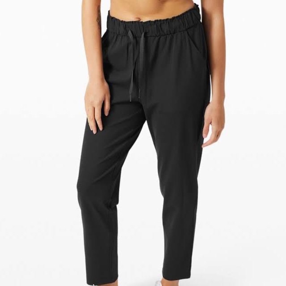 LULULEMON Flight Pants Joggers Jogging Pants Dress Pants Size 4